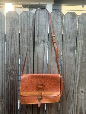 Dooney & Bourke Crossbody Purse Vintage Brown All Weather Leather Womens Bag